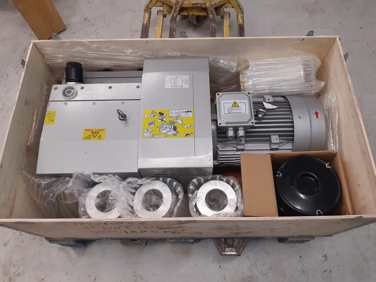 FLD1212 - Woodworking machinery: picture 3 FLD1212 - Woodworking machinery: picture 3