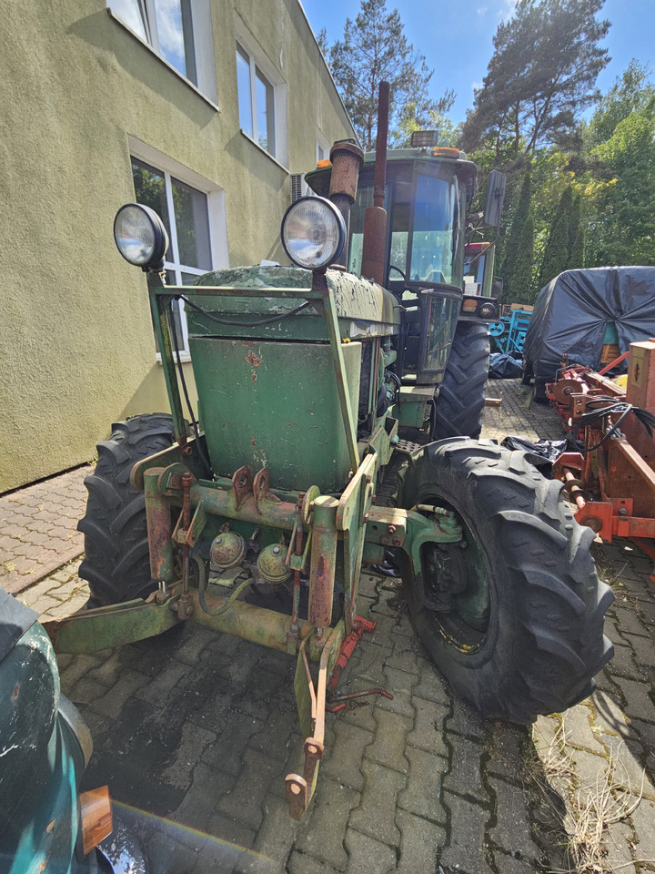 John Deere 4230 - Farm tractor: picture 4 John Deere 4230 - Farm tractor: picture 4