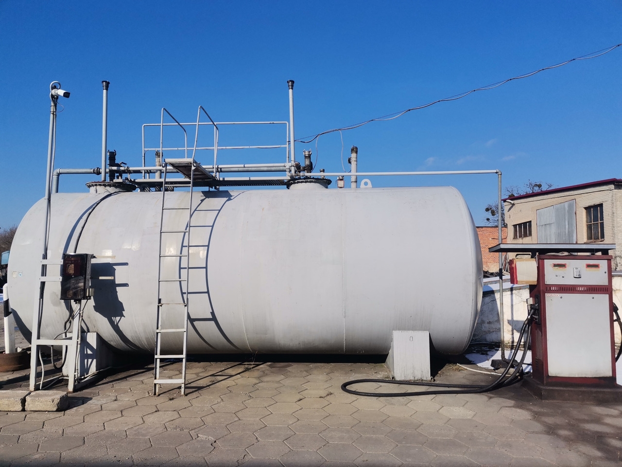 - Tank container: picture 2 - Tank container: picture 2