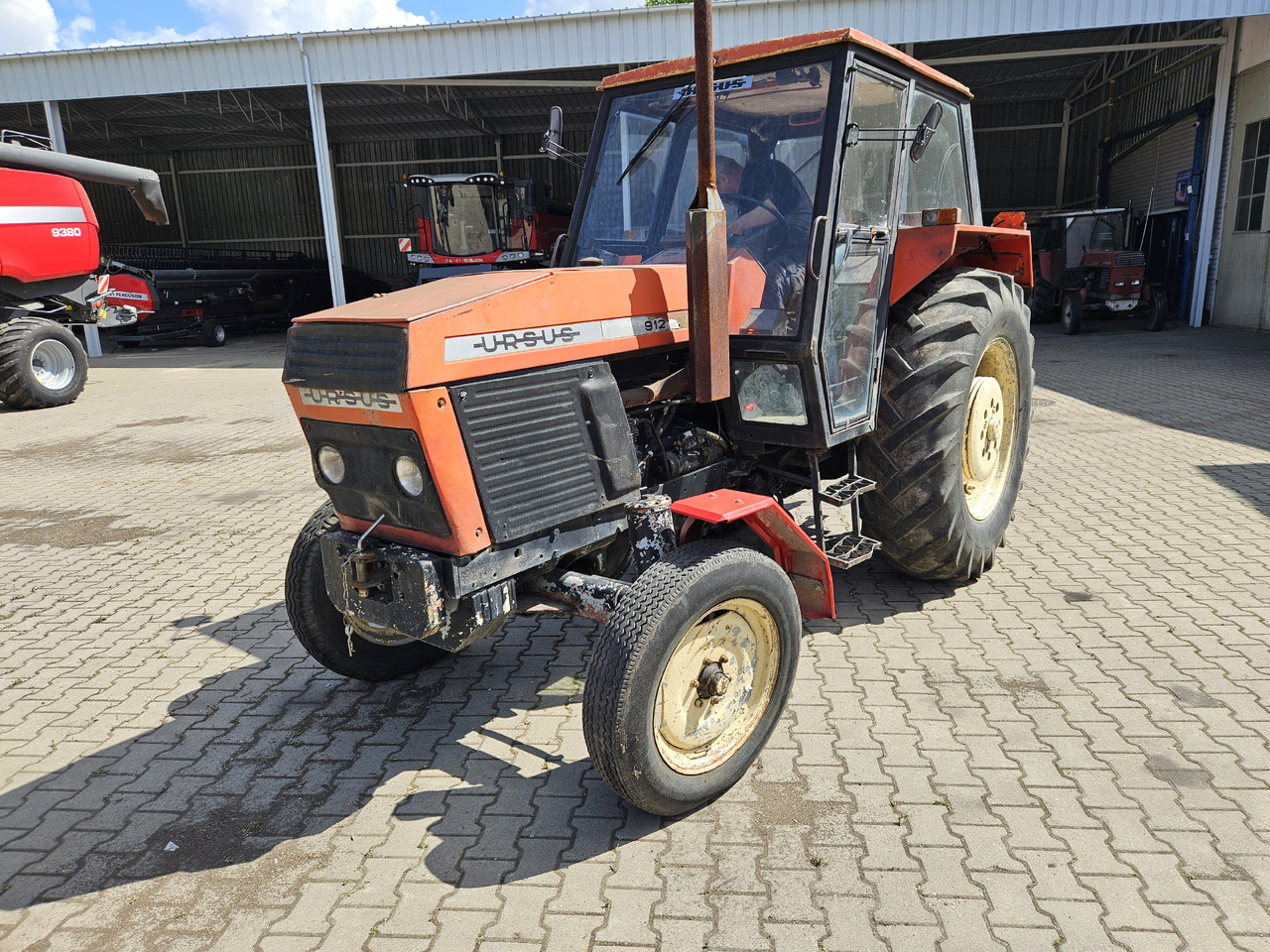 Ursus 912 - Farm tractor: picture 3 Ursus 912 - Farm tractor: picture 3