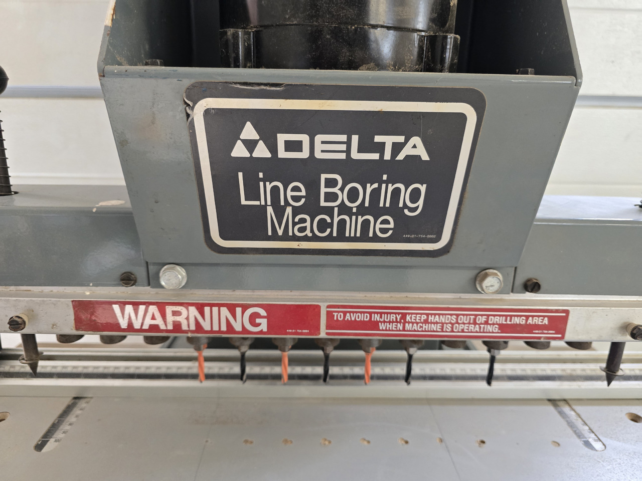 Wiertarka wielowrzecionowa DELTA 32-325 - Woodworking machinery: picture 4 Wiertarka wielowrzecionowa DELTA 32-325 - Woodworking machinery: picture 4