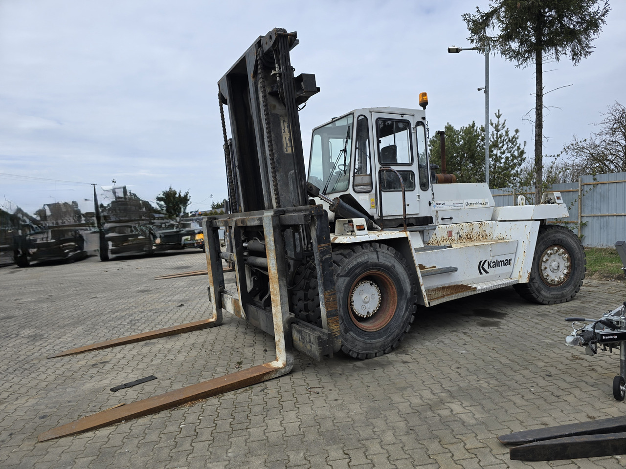 Kalmar DC18-1200N LB - Container handler: picture 1 Kalmar DC18-1200N LB - Container handler: picture 1