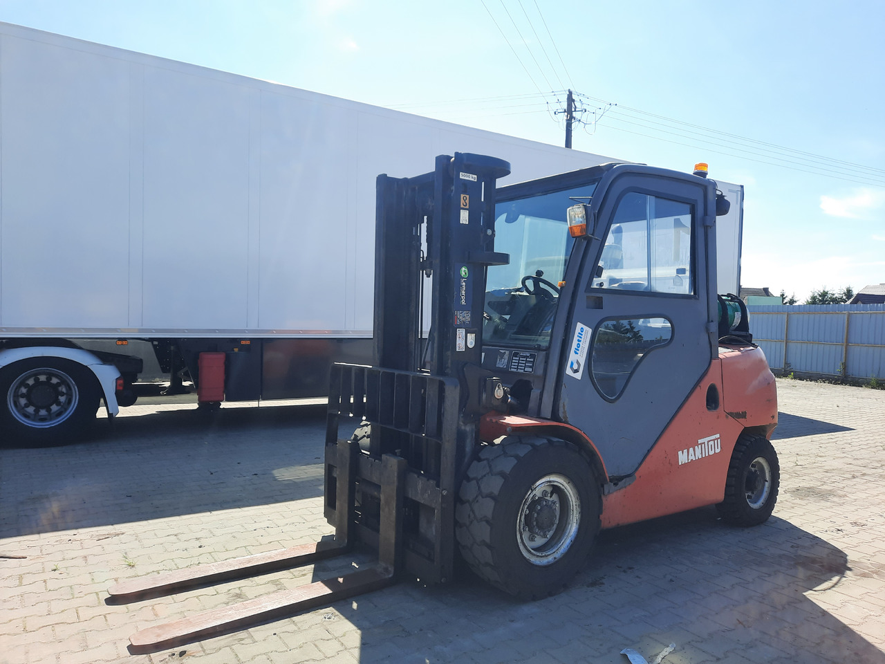 Manitou MI50G - Reach truck: picture 3 Manitou MI50G - Reach truck: picture 3