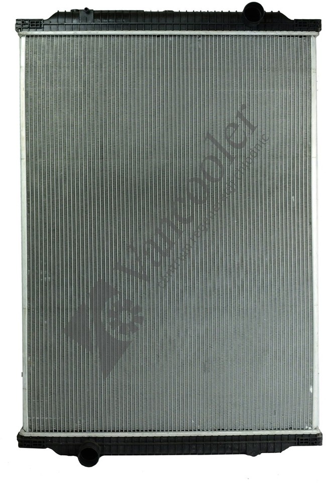 RENAULT Premium DCI - Radiator for Truck: picture 1 RENAULT Premium DCI - Radiator for Truck: picture 1