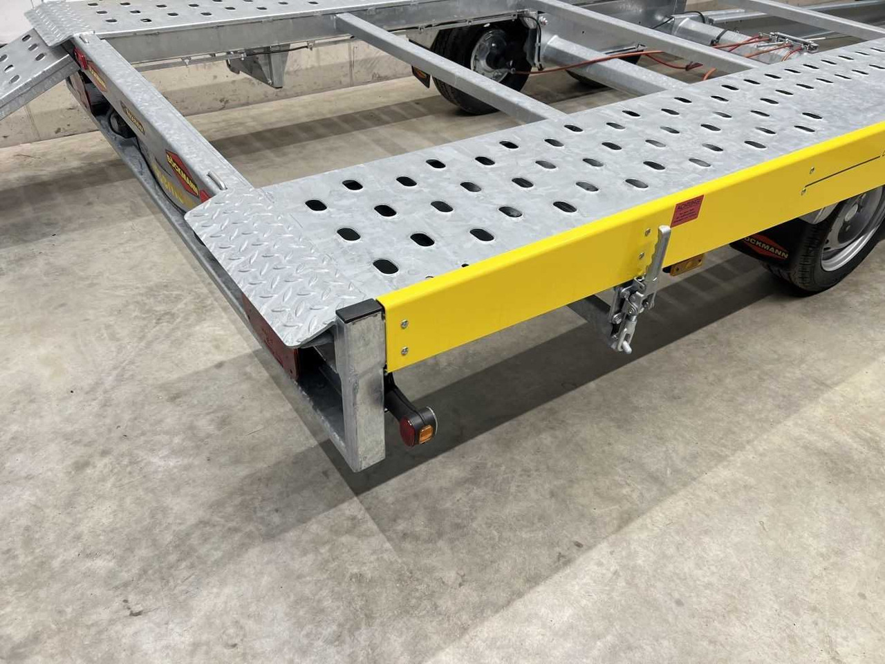 BOECKMANN AH 4320/35 Autotransporter - Autotransporter trailer: picture 5 BOECKMANN AH 4320/35 Autotransporter - Autotransporter trailer: picture 5