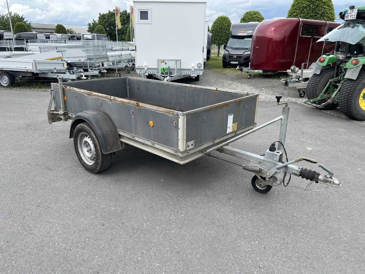 BOECKMANN HB 1326 Kastenanhänger gebremst - Car trailer: picture 1 BOECKMANN HB 1326 Kastenanhänger gebremst - Car trailer: picture 1