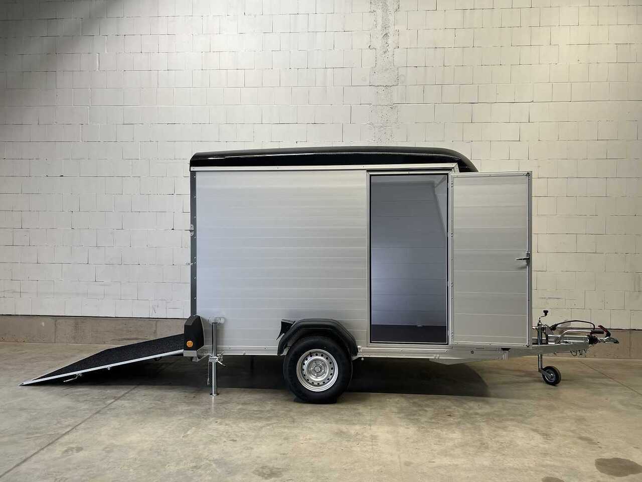 New Closed box trailer BOECKMANN KT-PB-AL 3015/15 M F Tür Kofferanhänger: picture 1