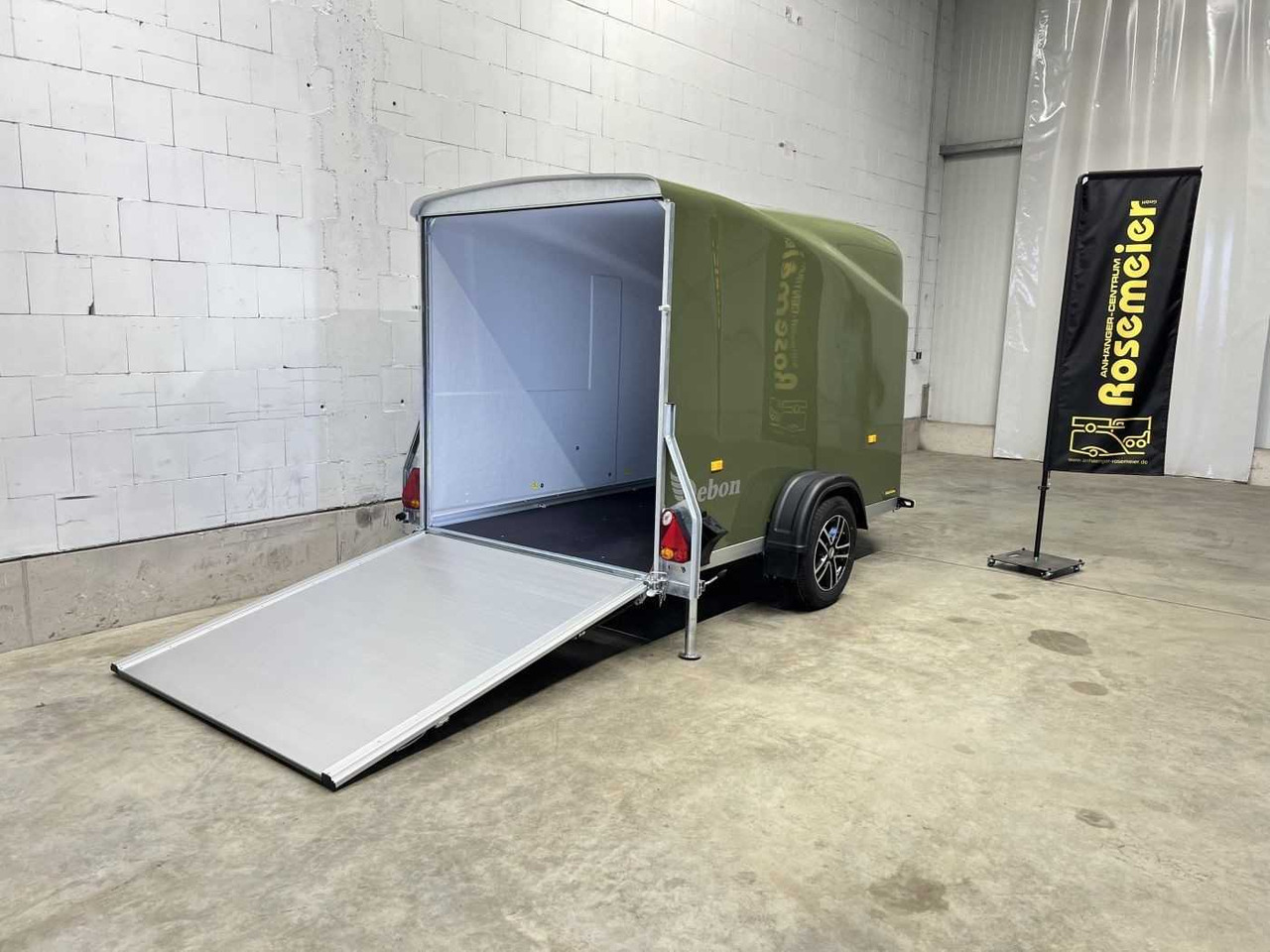 CHEVAL LIBERTE Cargo 1300.02 Alu-Felgen Kofferanhänger - Closed box trailer: picture 2 CHEVAL LIBERTE Cargo 1300.02 Alu-Felgen Kofferanhänger - Closed box trailer: picture 2