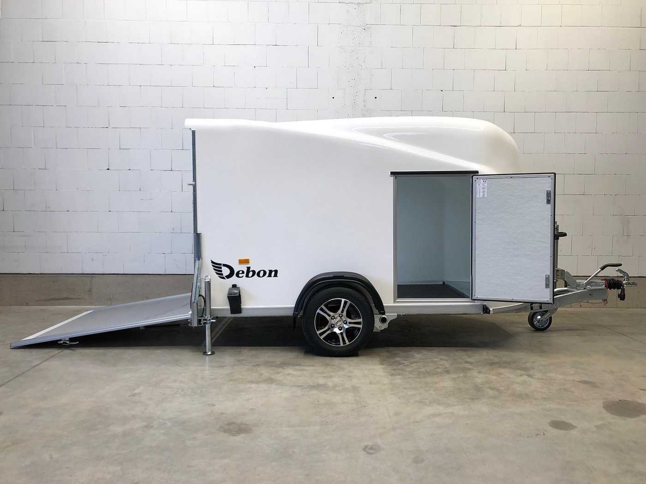 CHEVAL LIBERTE Cargo 1300.02+Tür Alu-Felgen Kofferanhänger - Closed box trailer: picture 2 CHEVAL LIBERTE Cargo 1300.02+Tür Alu-Felgen Kofferanhänger - Closed box trailer: picture 2