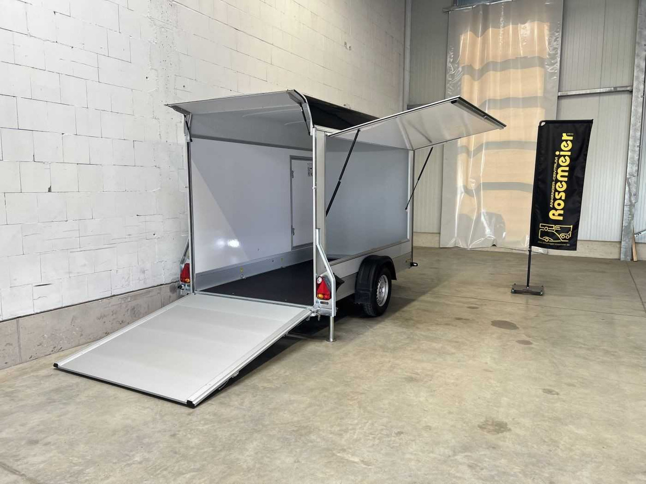 CHEVAL LIBERTE DEBON C300 Roadster Verk.Kl Tür Kofferanhänger - Food trailer: picture 2 CHEVAL LIBERTE DEBON C300 Roadster Verk.Kl Tür Kofferanhänger - Food trailer: picture 2