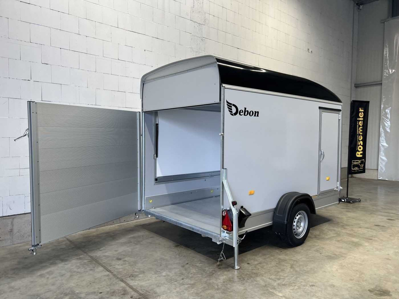 CHEVAL LIBERTE DEBON C400 Roadster Verkl Tür Kofferanhänger - Motorcycle trailer: picture 3 CHEVAL LIBERTE DEBON C400 Roadster Verkl Tür Kofferanhänger - Motorcycle trailer: picture 3
