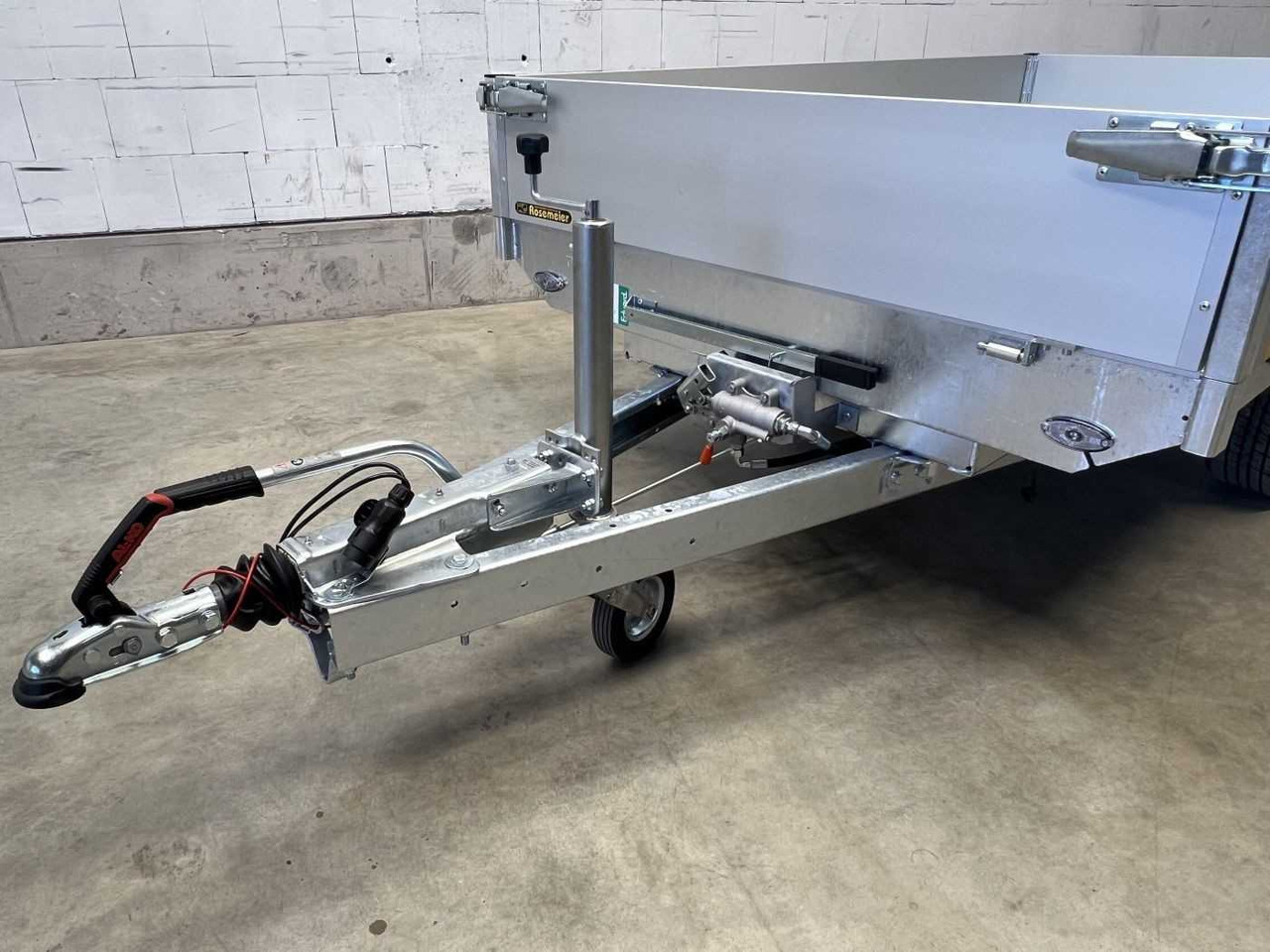 New Tipper trailer EDUARD 2615-3-13-1563-P Rückwärtskipper: picture 14