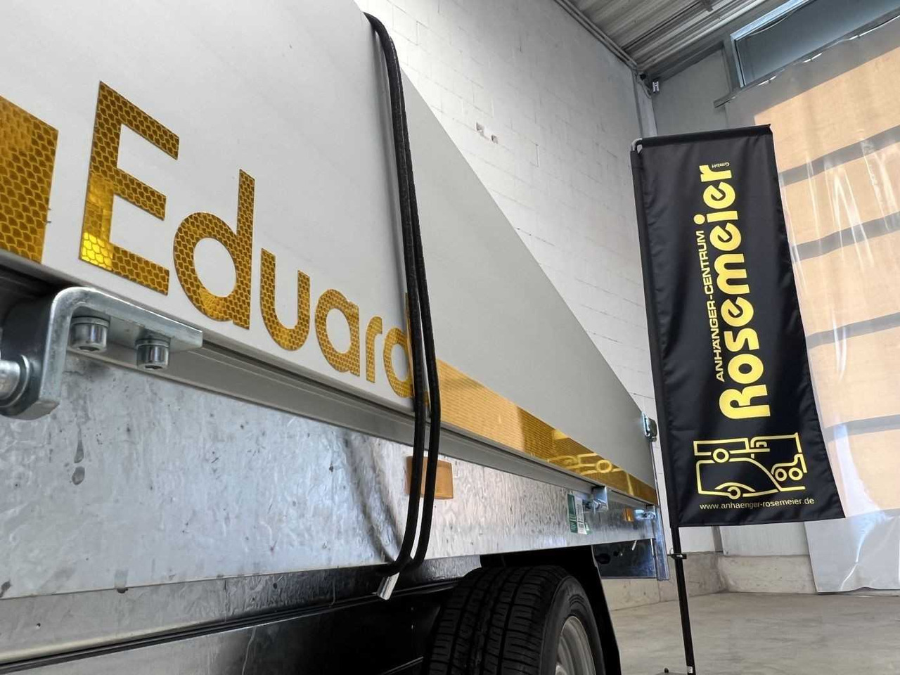 New Tipper trailer EDUARD 2615-3-13-1563-P Rückwärtskipper: picture 13