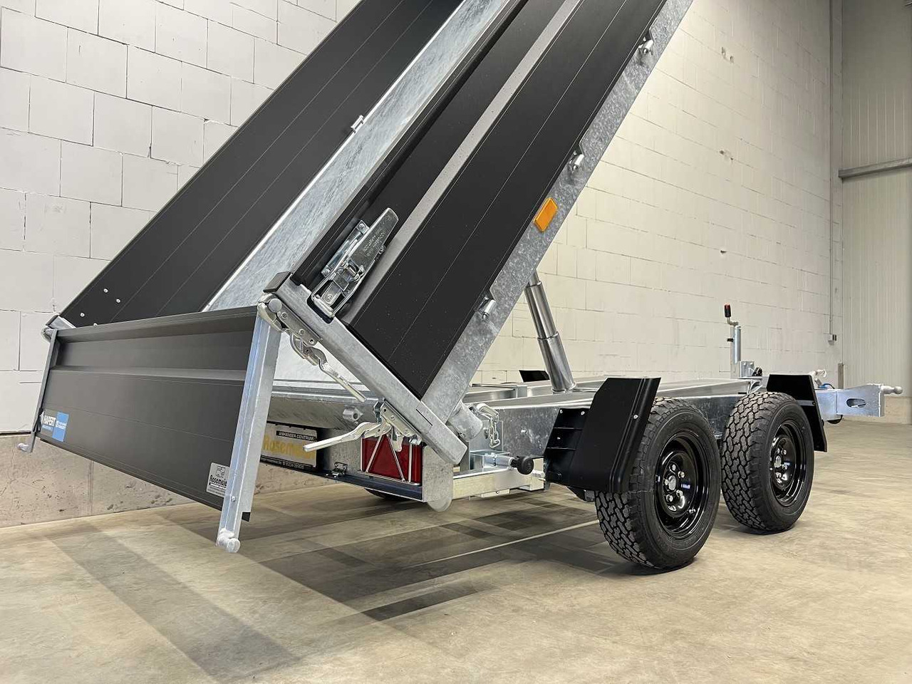 HAPERT Cobalt HM-2+ Dreiseitenkipper - Tipper trailer: picture 3 HAPERT Cobalt HM-2+ Dreiseitenkipper - Tipper trailer: picture 3