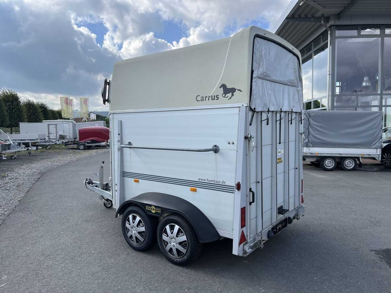 HUMBAUR HP 2000 Pferdeanhänger - Car trailer: picture 5 HUMBAUR HP 2000 Pferdeanhänger - Car trailer: picture 5