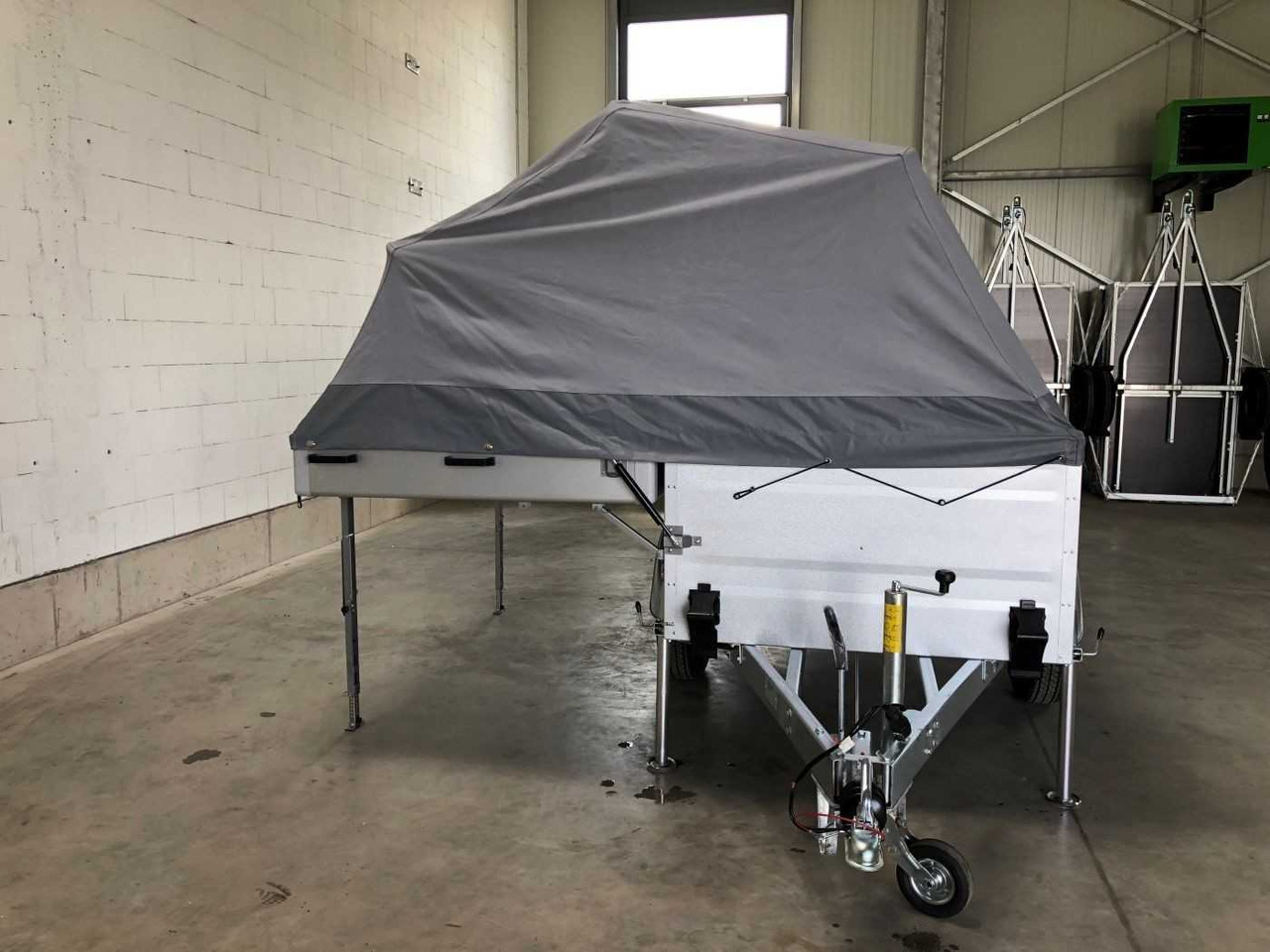 TPV KT-EB3 Street Camper Campinganhänger - Caravan: picture 3 TPV KT-EB3 Street Camper Campinganhänger - Caravan: picture 3