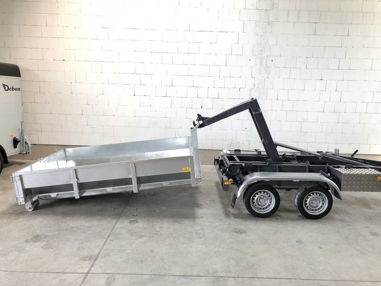 VEZEKO Konos 35 Mulde 400 Muldenkipper - Roll-off/ Skip trailer: picture 2 VEZEKO Konos 35 Mulde 400 Muldenkipper - Roll-off/ Skip trailer: picture 2