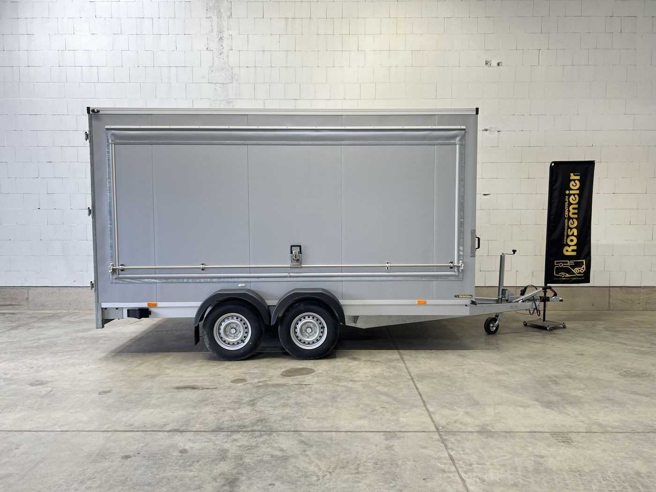 VEZEKO TK D 27.40 Flügeltüren+Seitenk Kofferanhänger Promotionanhänger - Closed box trailer: picture 5 VEZEKO TK D 27.40 Flügeltüren+Seitenk Kofferanhänger Promotionanhänger - Closed box trailer: picture 5