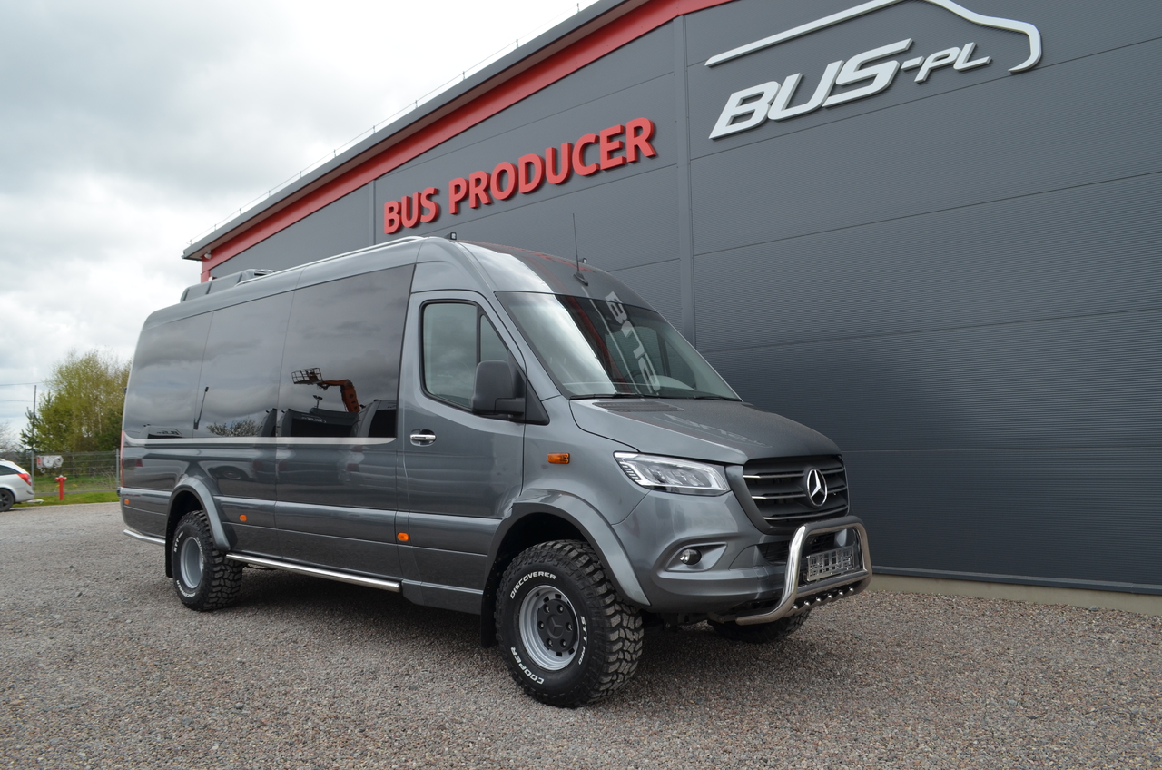 MERCEDES-BENZ Sprinter 519 4x4 high and low drive - Minibus, People carrier: picture 2 MERCEDES-BENZ Sprinter 519 4x4 high and low drive - Minibus, People carrier: picture 2