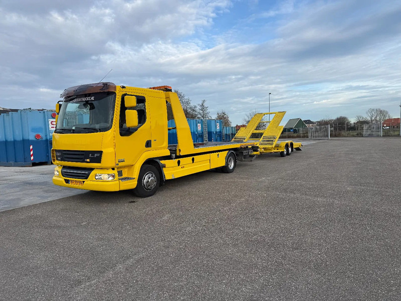DAF LF 45 LF45-220 Abschelppwagen Falkom mit Anhanger / Schiebeplateau / Brill / Winde / Top Zustand - Car transporter truck: picture 1 DAF LF 45 LF45-220 Abschelppwagen Falkom mit Anhanger / Schiebeplateau / Brill / Winde / Top Zustand - Car transporter truck: picture 1