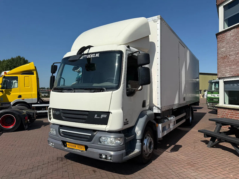 DAF LF 55.250 LF55-250 Box with lift / Manual gearbox Euro5 - Box truck: picture 3 DAF LF 55.250 LF55-250 Box with lift / Manual gearbox Euro5 - Box truck: picture 3