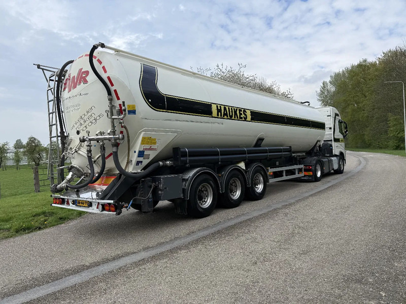 Kässbohrer SSK-60 Kipp-Silo 60.000liter TOP ZUSTAND HOLLAND TRAILER!!!!!!!!! - Tanker semi-trailer: picture 2 Kässbohrer SSK-60 Kipp-Silo 60.000liter TOP ZUSTAND HOLLAND TRAILER!!!!!!!!! - Tanker semi-trailer: picture 2