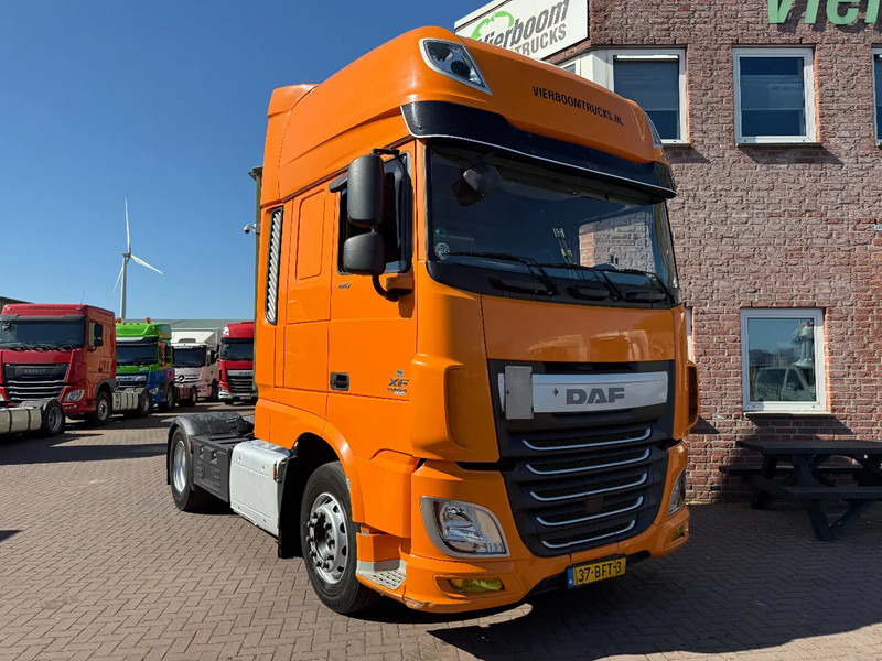 DAF XF 440 XF440 4X2 SSC HOLLAND TRUCK - Tractor unit: picture 1 DAF XF 440 XF440 4X2 SSC HOLLAND TRUCK - Tractor unit: picture 1