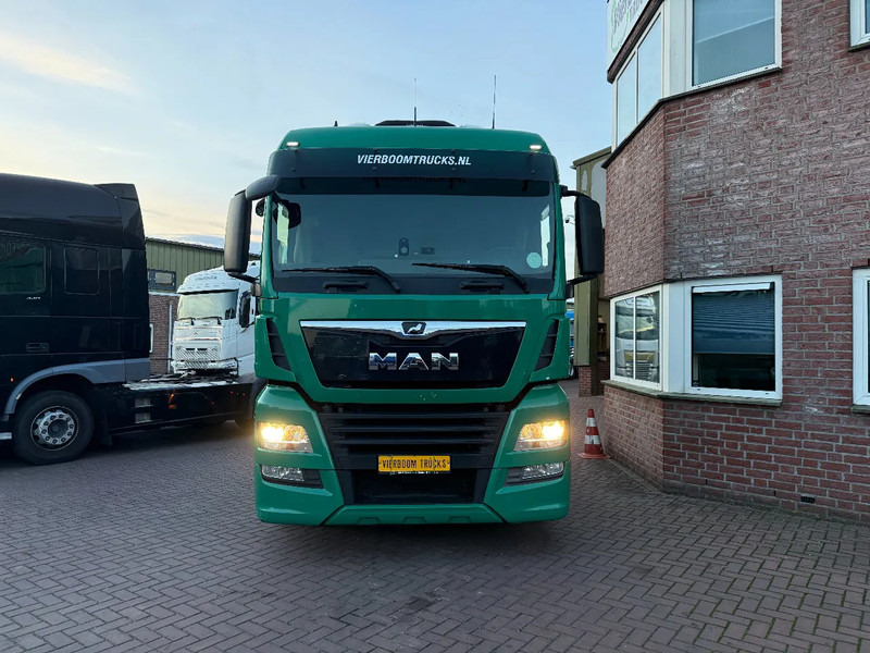 MAN TGX 18.420 TGX 18.420 4X2 XLX / 2x tank / Night airco / Good condition - Tractor unit: picture 5 MAN TGX 18.420 TGX 18.420 4X2 XLX / 2x tank / Night airco / Good condition - Tractor unit: picture 5
