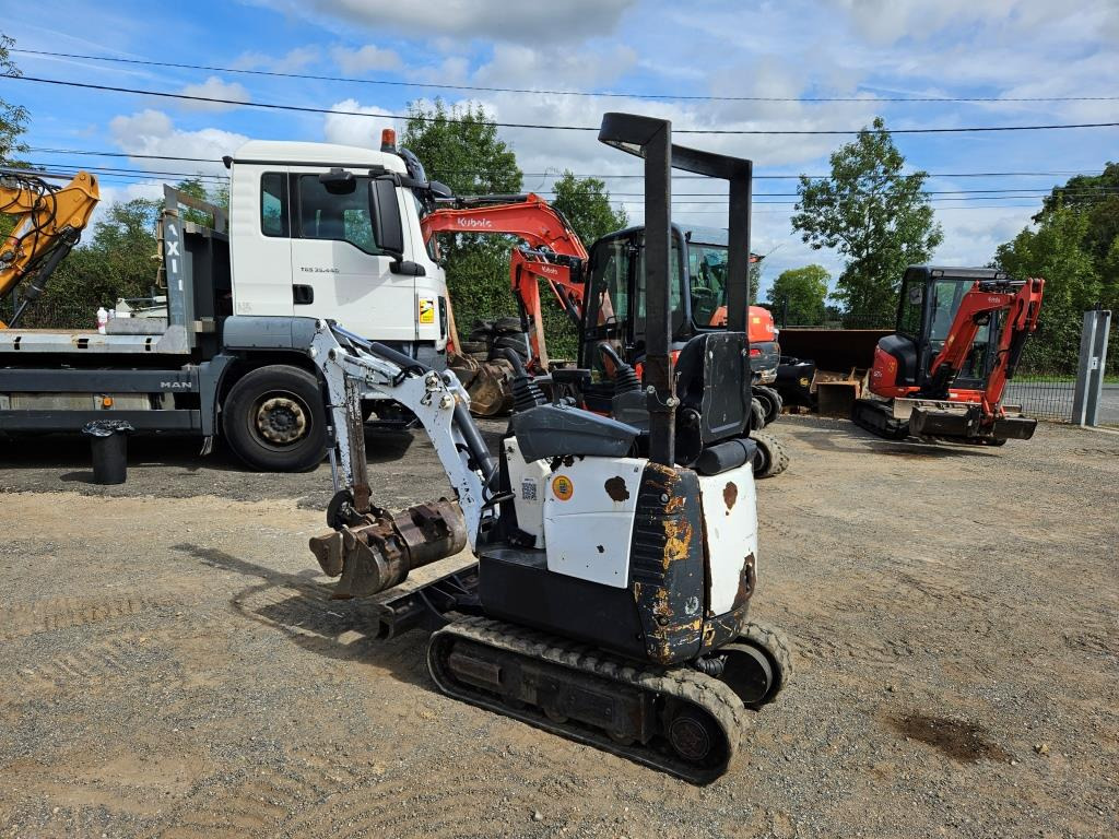 BOBCAT E 10 - Mini excavator: picture 3 BOBCAT E 10 - Mini excavator: picture 3