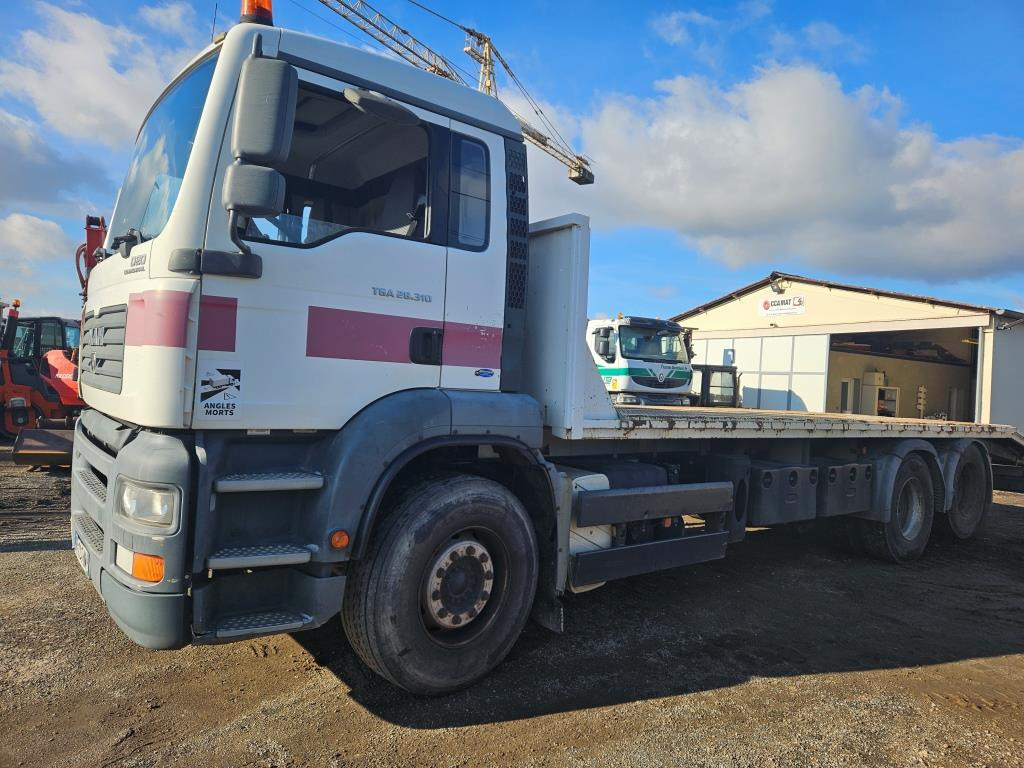 Dropside/ Flatbed truck MAN TGA 28.310: picture 9 Dropside/ Flatbed truck MAN TGA 28.310: picture 9