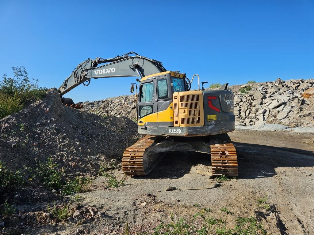 VOLVO ECR 235 DL - Crawler excavator: picture 4 VOLVO ECR 235 DL - Crawler excavator: picture 4