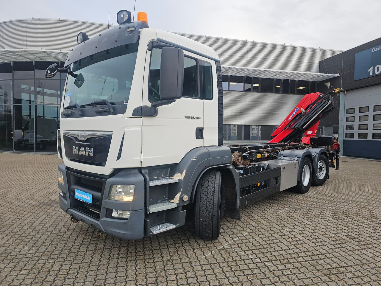 MAN TGS 26.400 6X2-4 - Container transporter/ Swap body truck, Crane truck: picture 1 MAN TGS 26.400 6X2-4 - Container transporter/ Swap body truck, Crane truck: picture 1