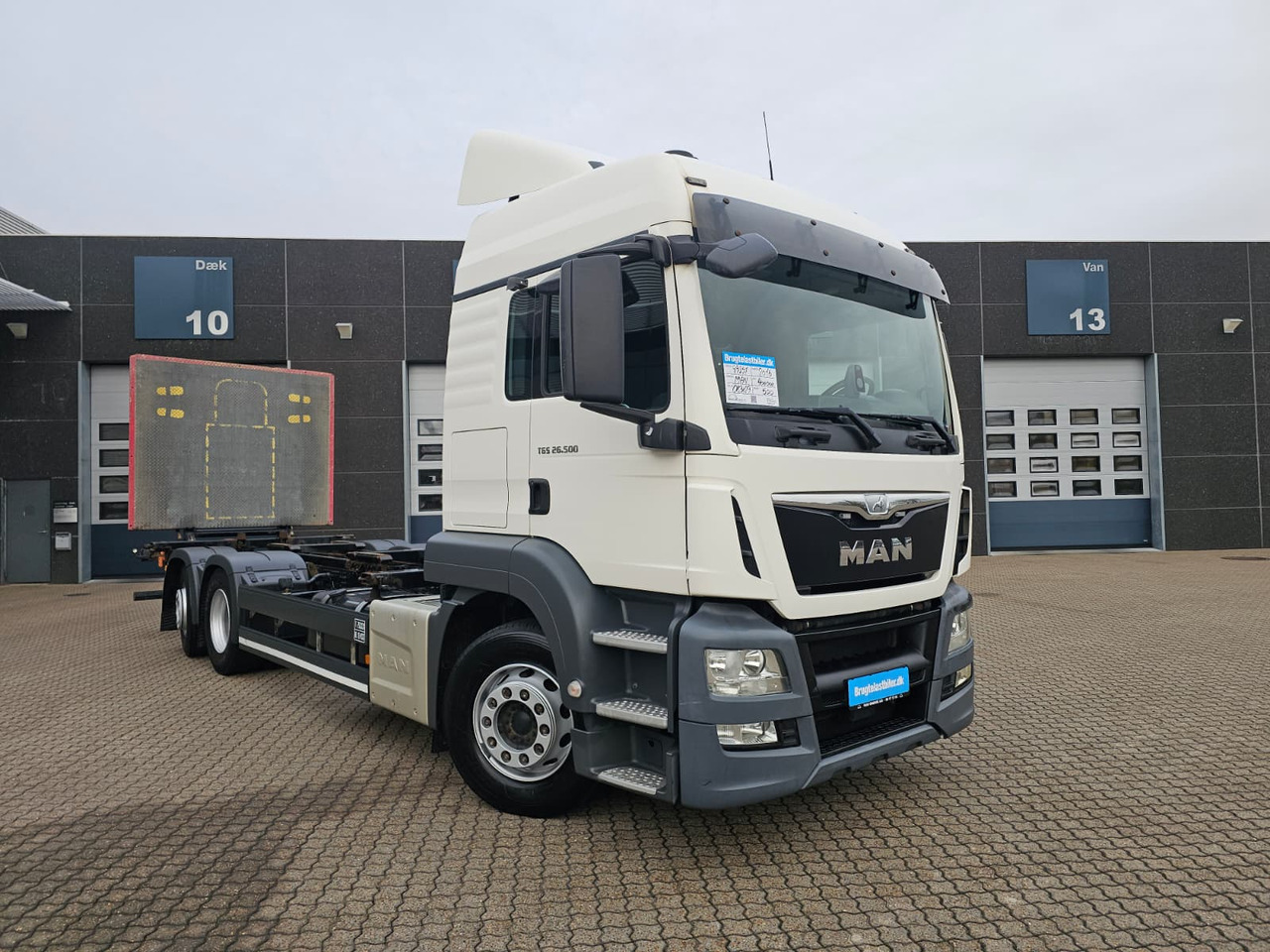 MAN TGS 26.500 6X2-4 - Container transporter/ Swap body truck: picture 2 MAN TGS 26.500 6X2-4 - Container transporter/ Swap body truck: picture 2