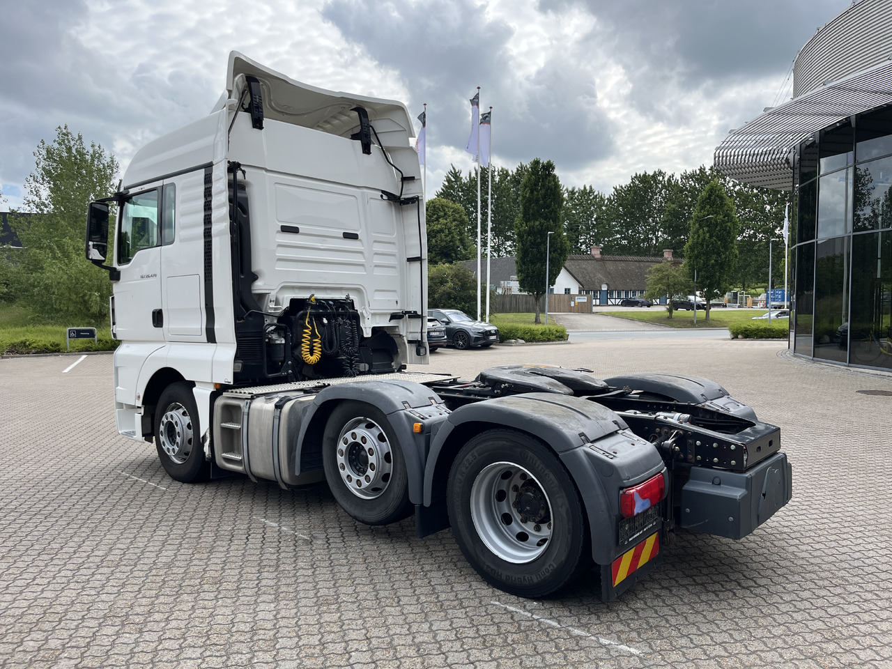 MAN TGX 26.470 6x2-2 - Tractor unit: picture 4 MAN TGX 26.470 6x2-2 - Tractor unit: picture 4