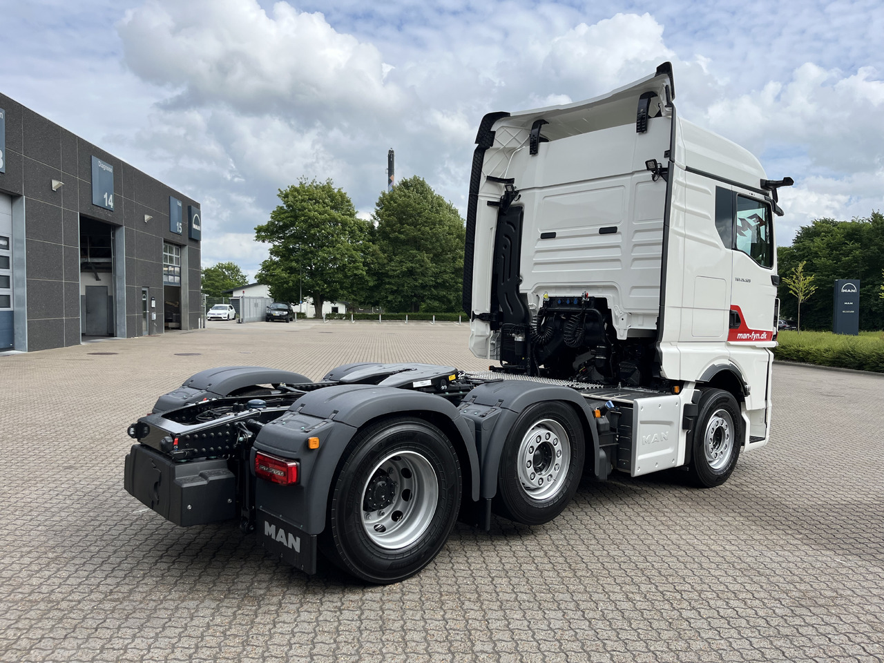 MAN TGX 26.520 - Tractor unit: picture 4 MAN TGX 26.520 - Tractor unit: picture 4