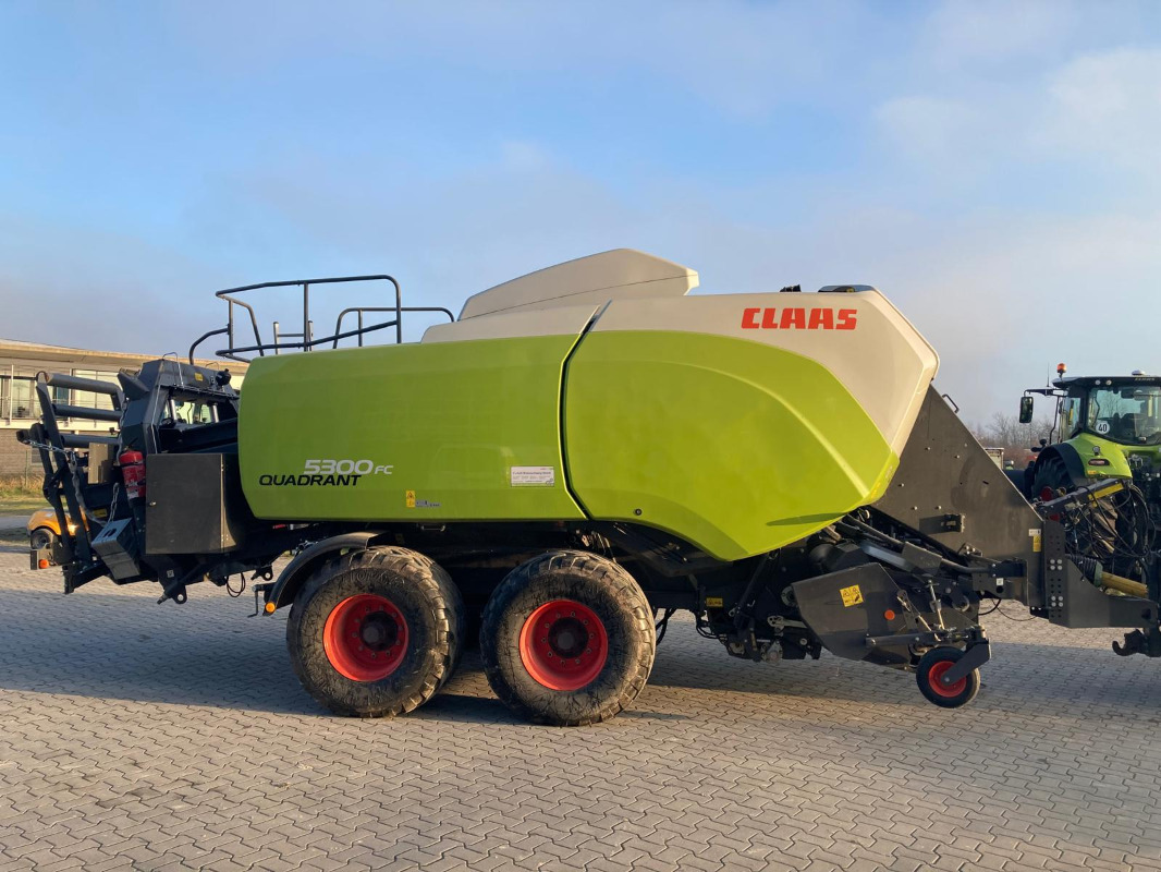 New Square baler CLAAS Quadrant 5300 FC: picture 7