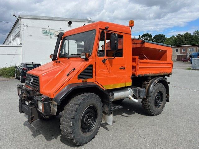 Mercedes-Benz Unimog 418/10 Winterdienst2000 - Tipper: picture 4 Mercedes-Benz Unimog 418/10 Winterdienst2000 - Tipper: picture 4