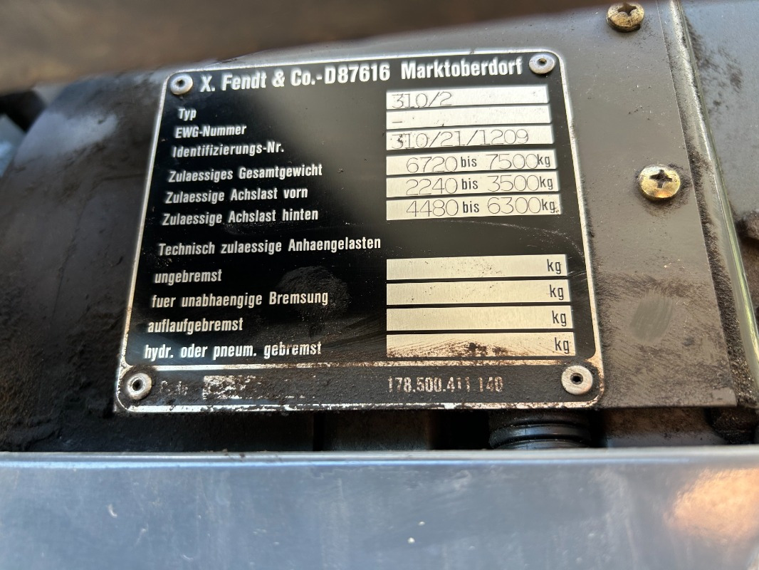 Fendt Farmer 310 - Farm tractor: picture 2 Fendt Farmer 310 - Farm tractor: picture 2