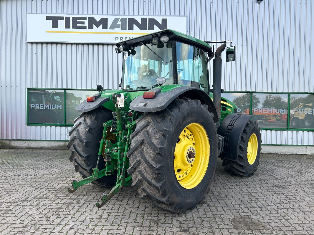 John Deere 7930 - Farm tractor: picture 2 John Deere 7930 - Farm tractor: picture 2
