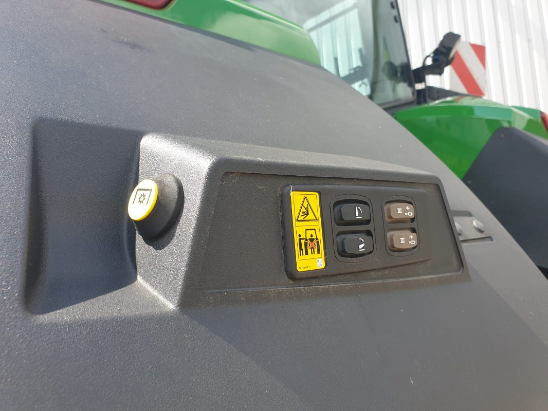 Farm tractor John Deere 7R 330 **MIETRÜCKLÄUFER**: picture 6
