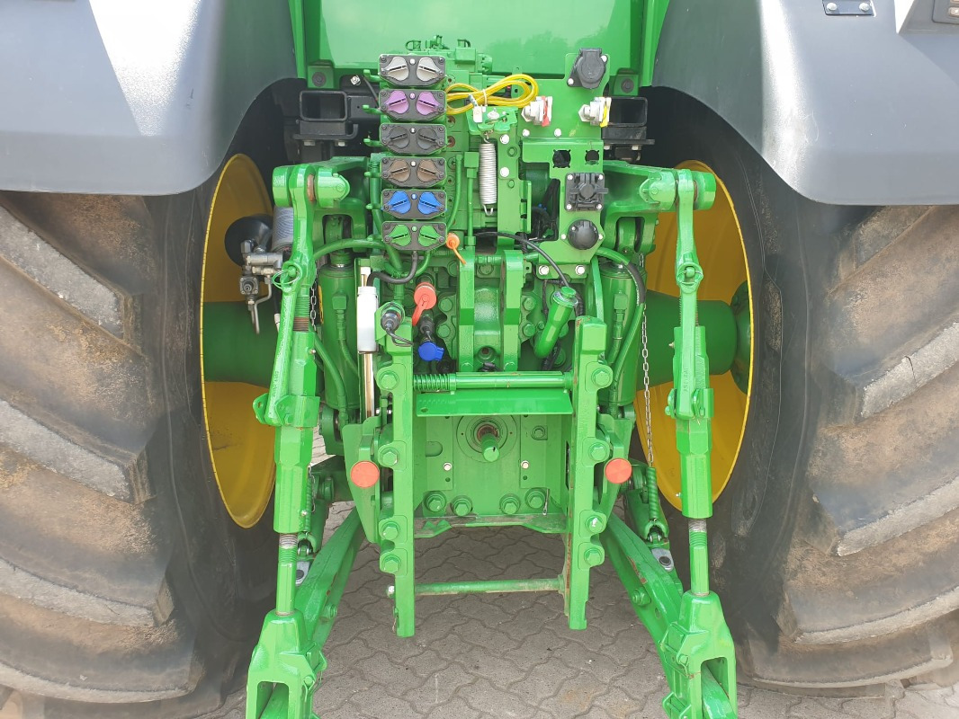 Farm tractor John Deere 7R 330 **MIETRÜCKLÄUFER**: picture 8