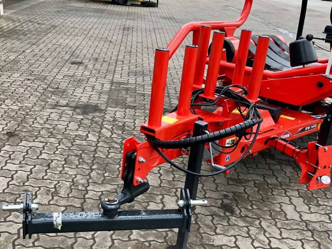 Kuhn RW 1410 C **Sonderpreis** - Bale wrapper: picture 5 Kuhn RW 1410 C **Sonderpreis** - Bale wrapper: picture 5