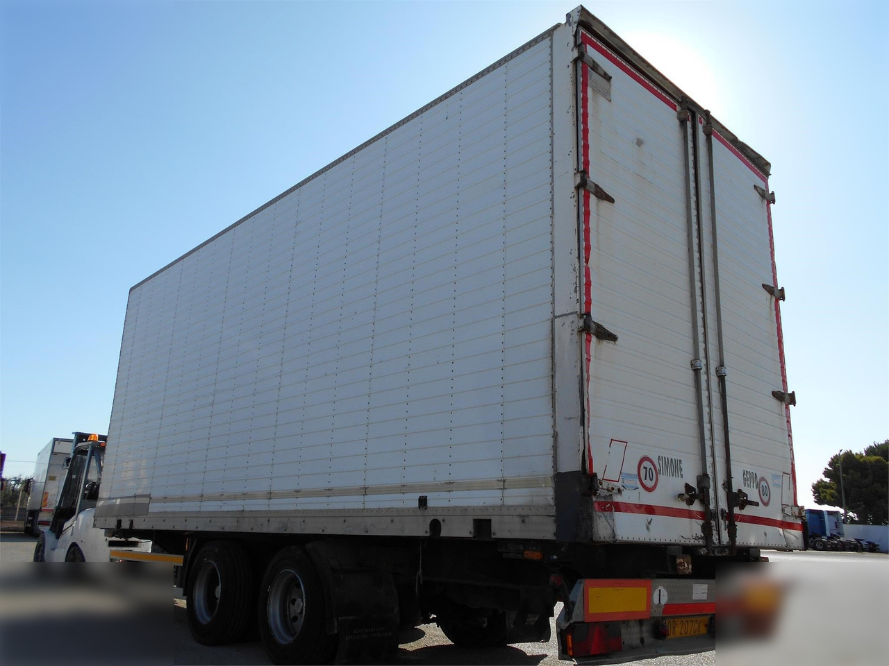 DAYTONA - Closed box trailer: picture 3 DAYTONA - Closed box trailer: picture 3