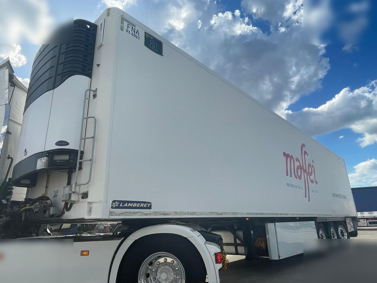 LAMBERET - Refrigerated semi-trailer: picture 1 LAMBERET - Refrigerated semi-trailer: picture 1