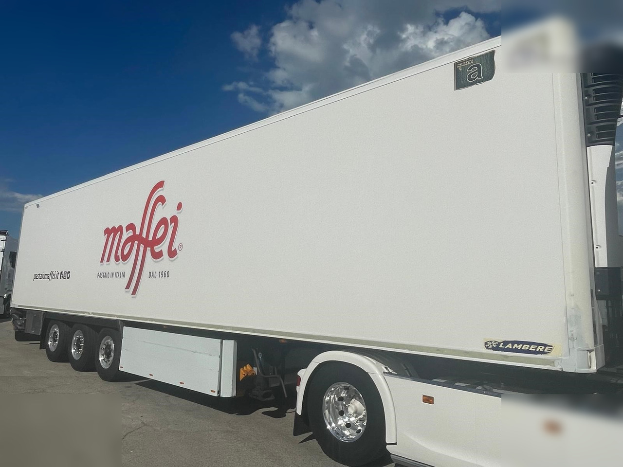 LAMBERET - Refrigerated semi-trailer: picture 3 LAMBERET - Refrigerated semi-trailer: picture 3