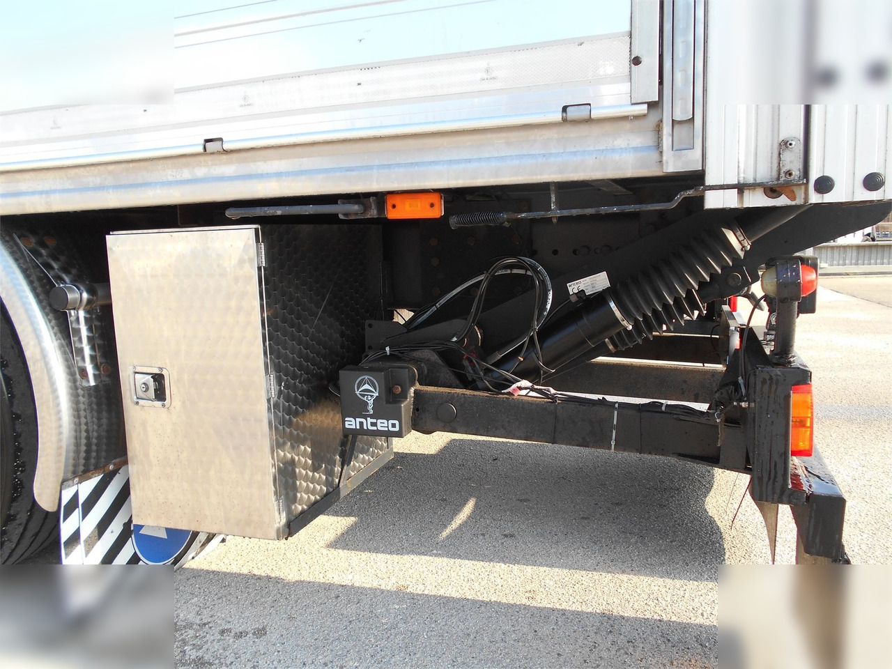 SCANIA R620 - Curtain side truck: picture 5 SCANIA R620 - Curtain side truck: picture 5