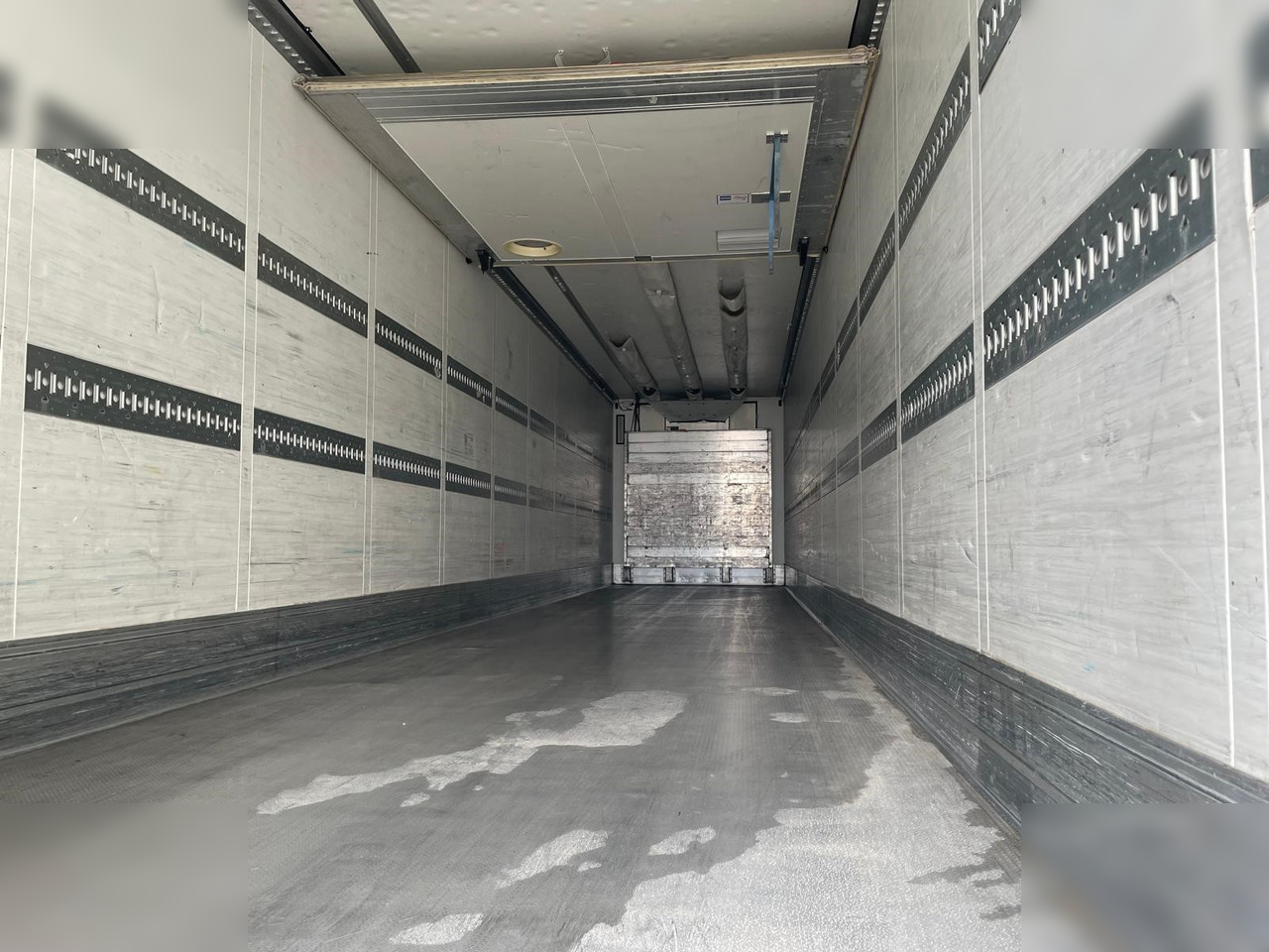 SCHMITZ - Refrigerated semi-trailer: picture 3 SCHMITZ - Refrigerated semi-trailer: picture 3