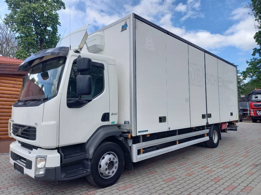 Volvo BM FL 240, 4x2, SIDE-OPENING - Box truck: picture 4 Volvo BM FL 240, 4x2, SIDE-OPENING - Box truck: picture 4