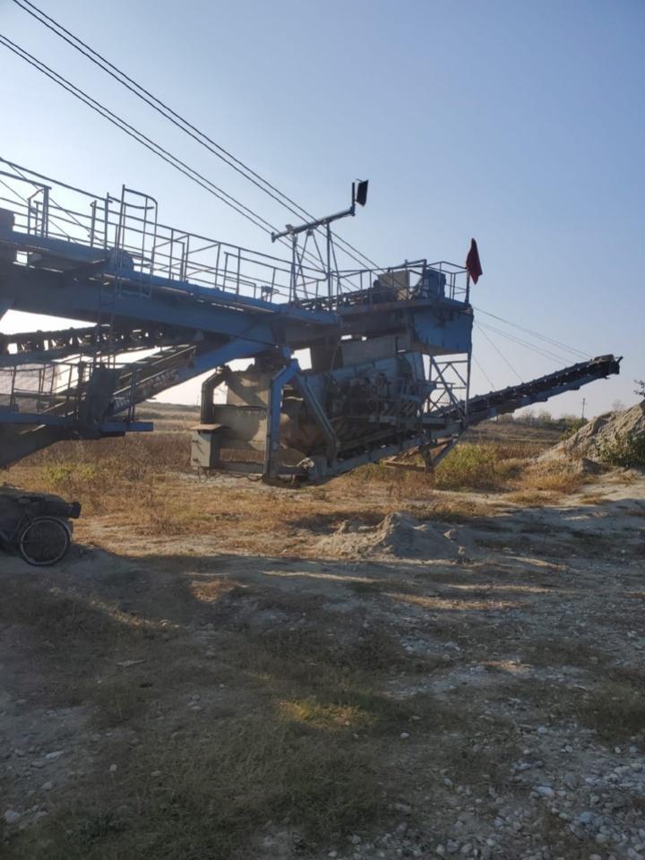 180 t Eimerkettenbagger auf Raupenfahrwerk - Dragline: picture 4 180 t Eimerkettenbagger auf Raupenfahrwerk - Dragline: picture 4