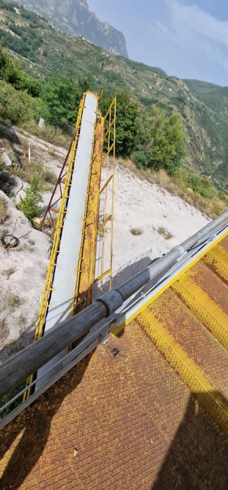 200 t 4 Decksiebmaschine mit prallbrecher - Screener: picture 5 200 t 4 Decksiebmaschine mit prallbrecher - Screener: picture 5